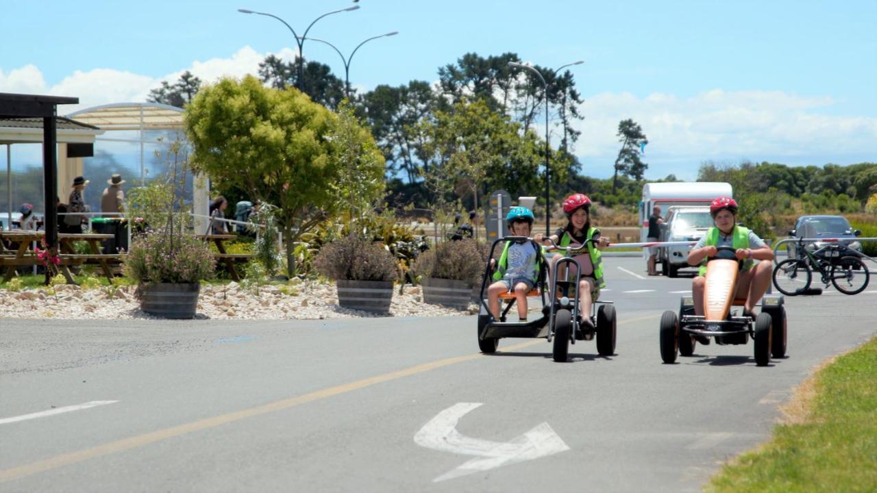 Tahuna Beach Holiday Park 纳尔逊 外观 照片
