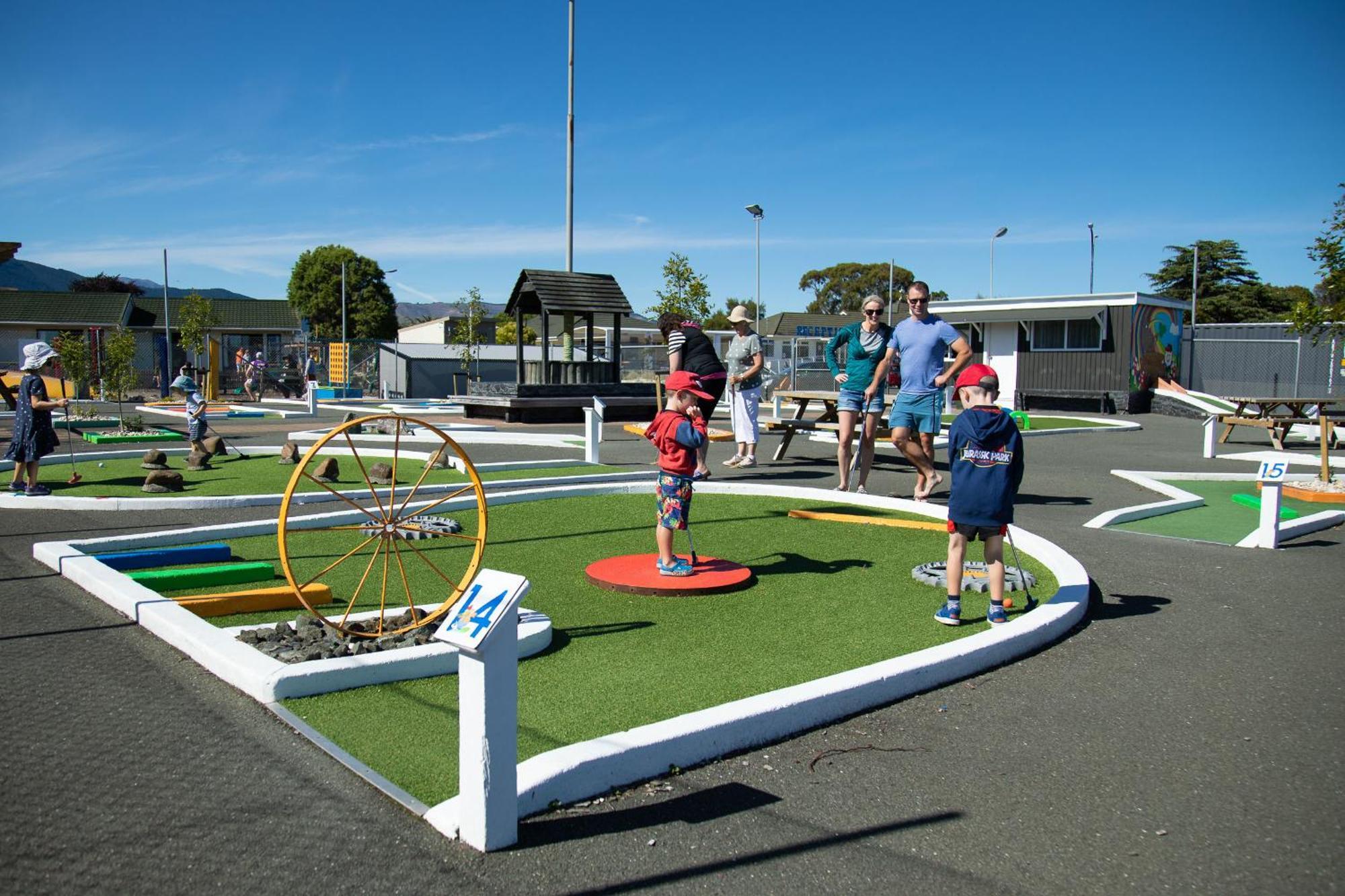 Tahuna Beach Holiday Park 纳尔逊 外观 照片